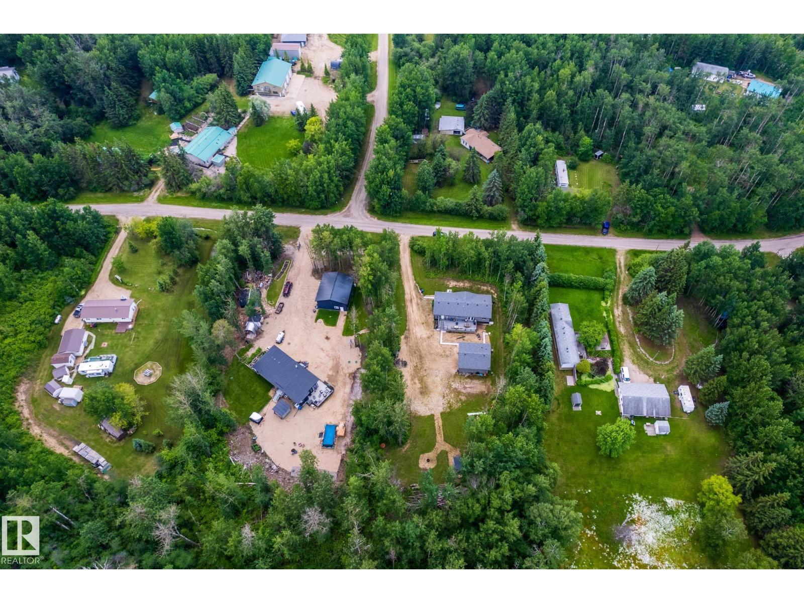 #118 55107 RGE ROAD 33 - 44