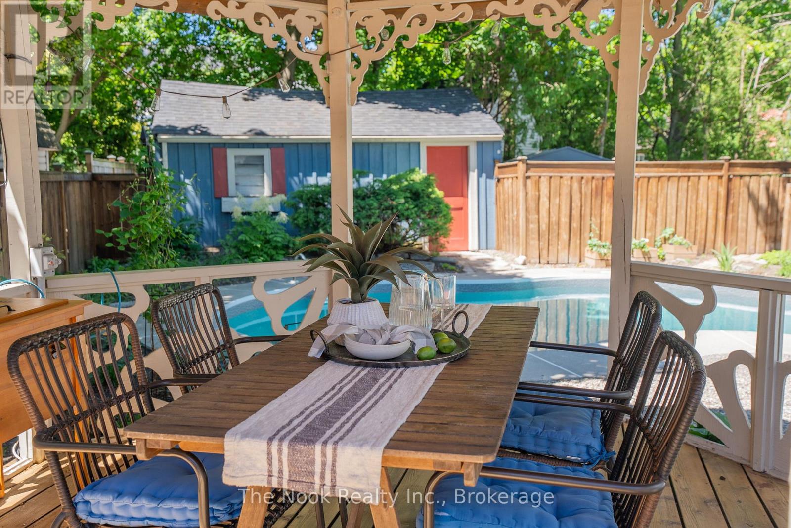 400 BYRON STREET S - 41