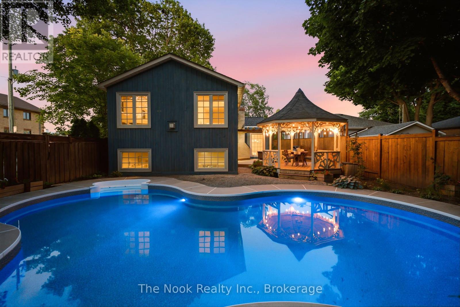 400 BYRON STREET S - 47
