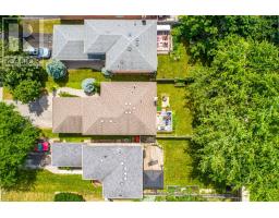38 Lipton Crescent, Whitby, ON L1R1W7 Photo 32
