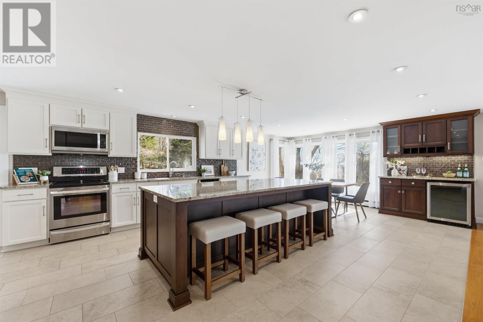 5 Wilson Boulevard - 9