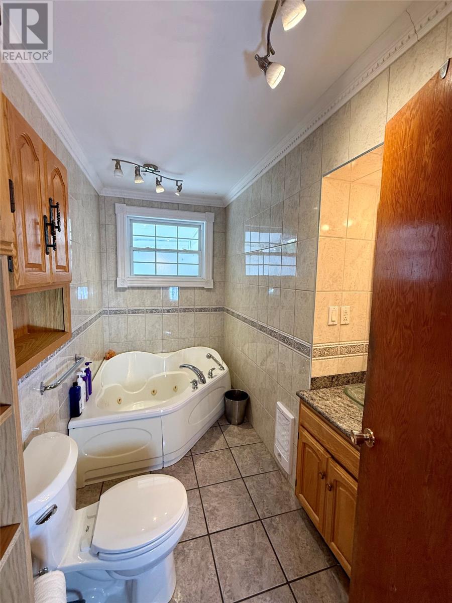 37 Tenth Street - Image 14