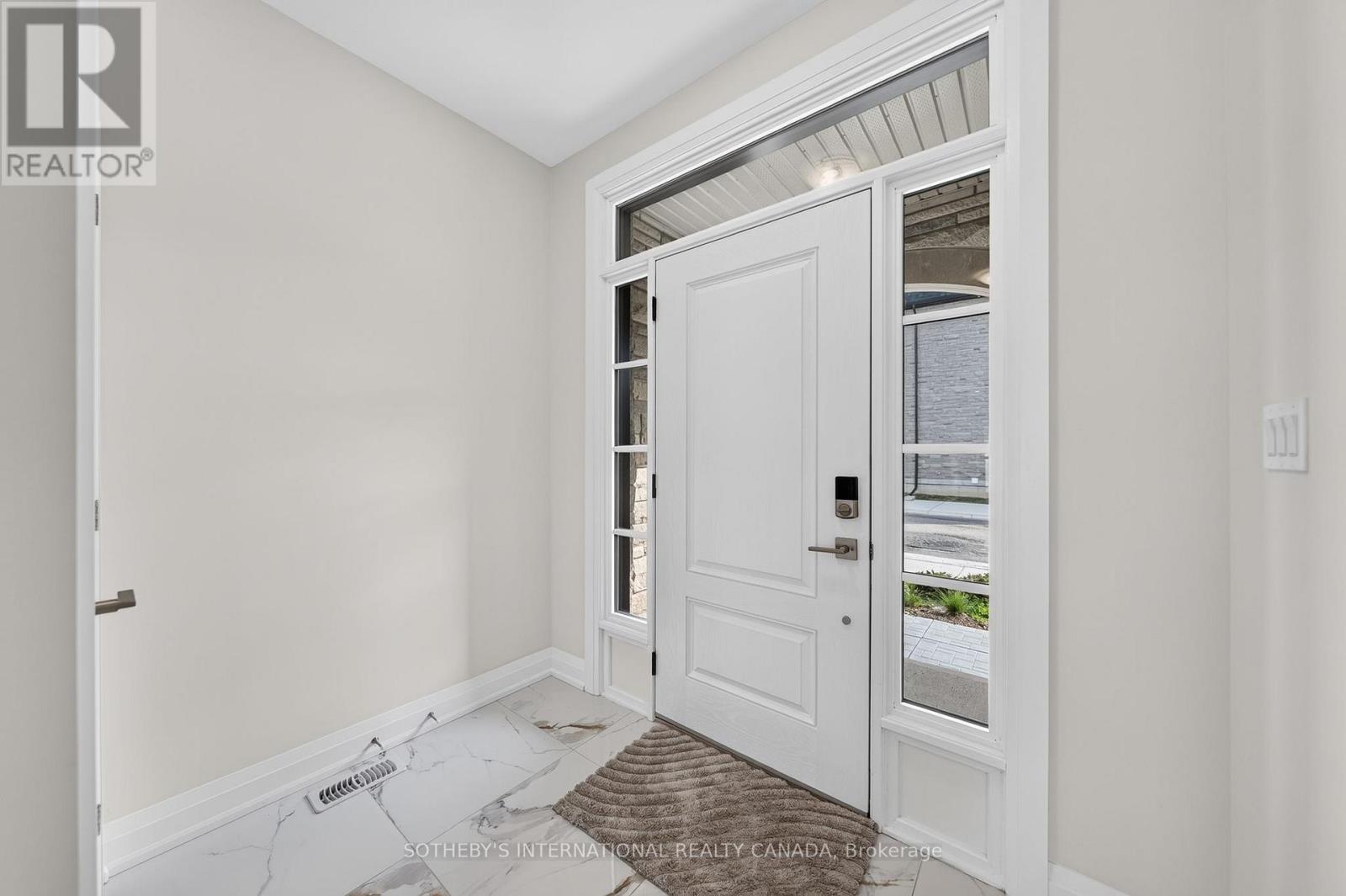 #14 675 VICTORIA ROAD N - 3