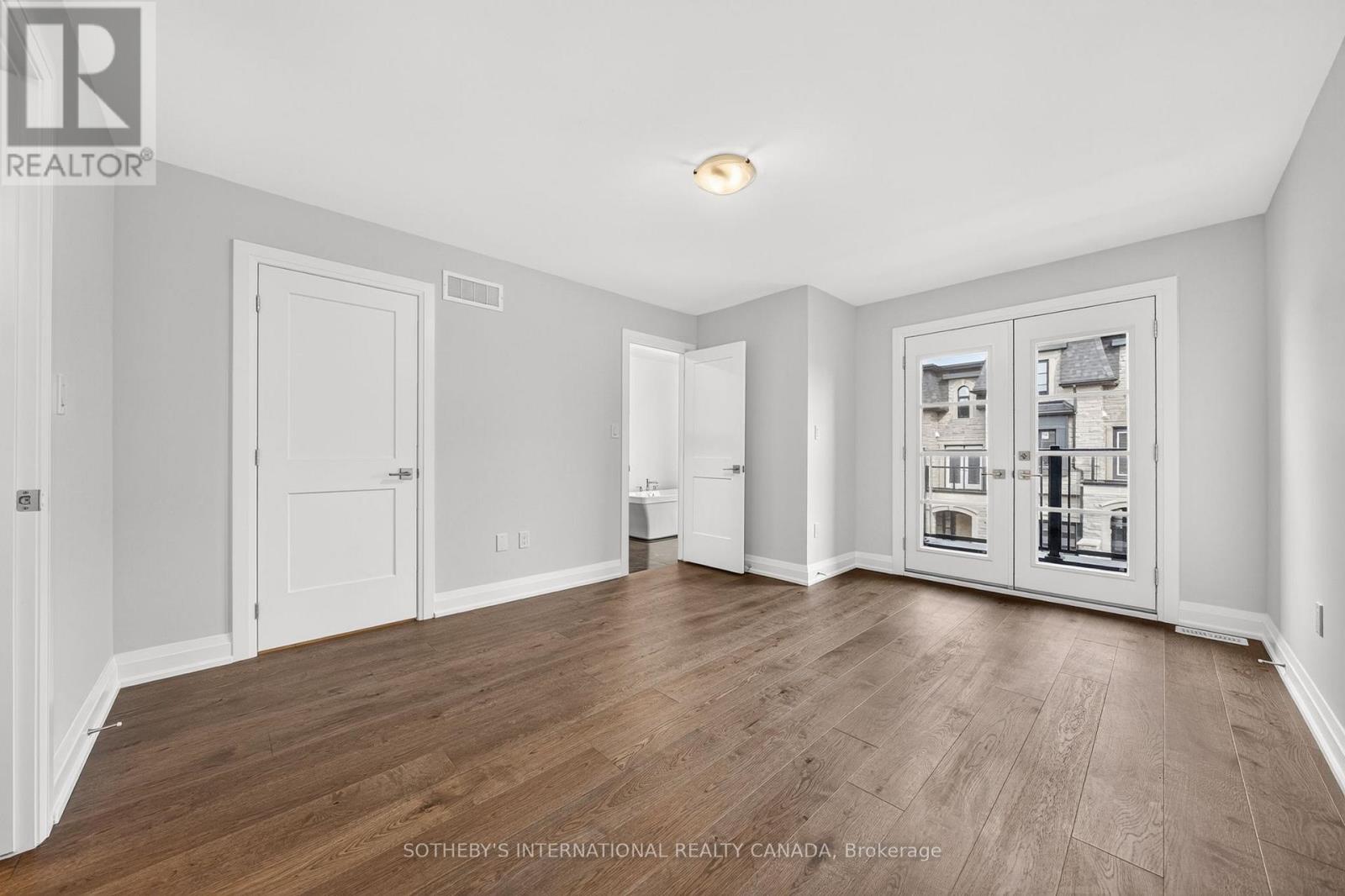 #24 675 VICTORIA ROAD N - 12