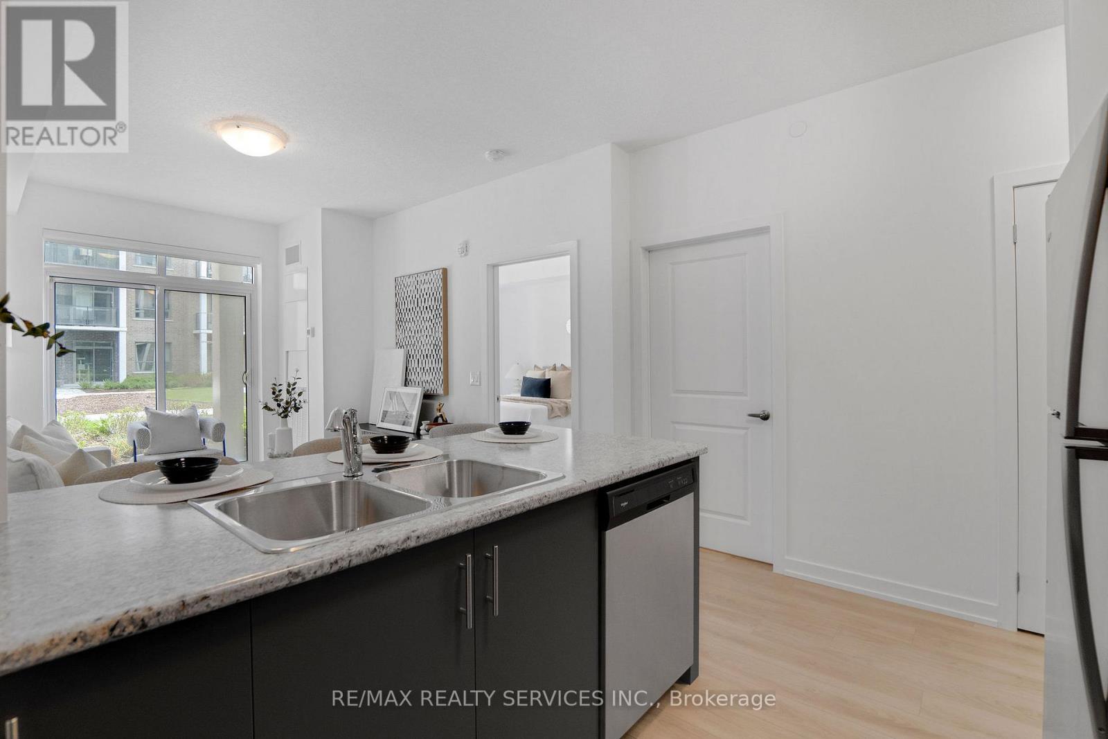 #136 5055 GREENLANE ROAD - 14