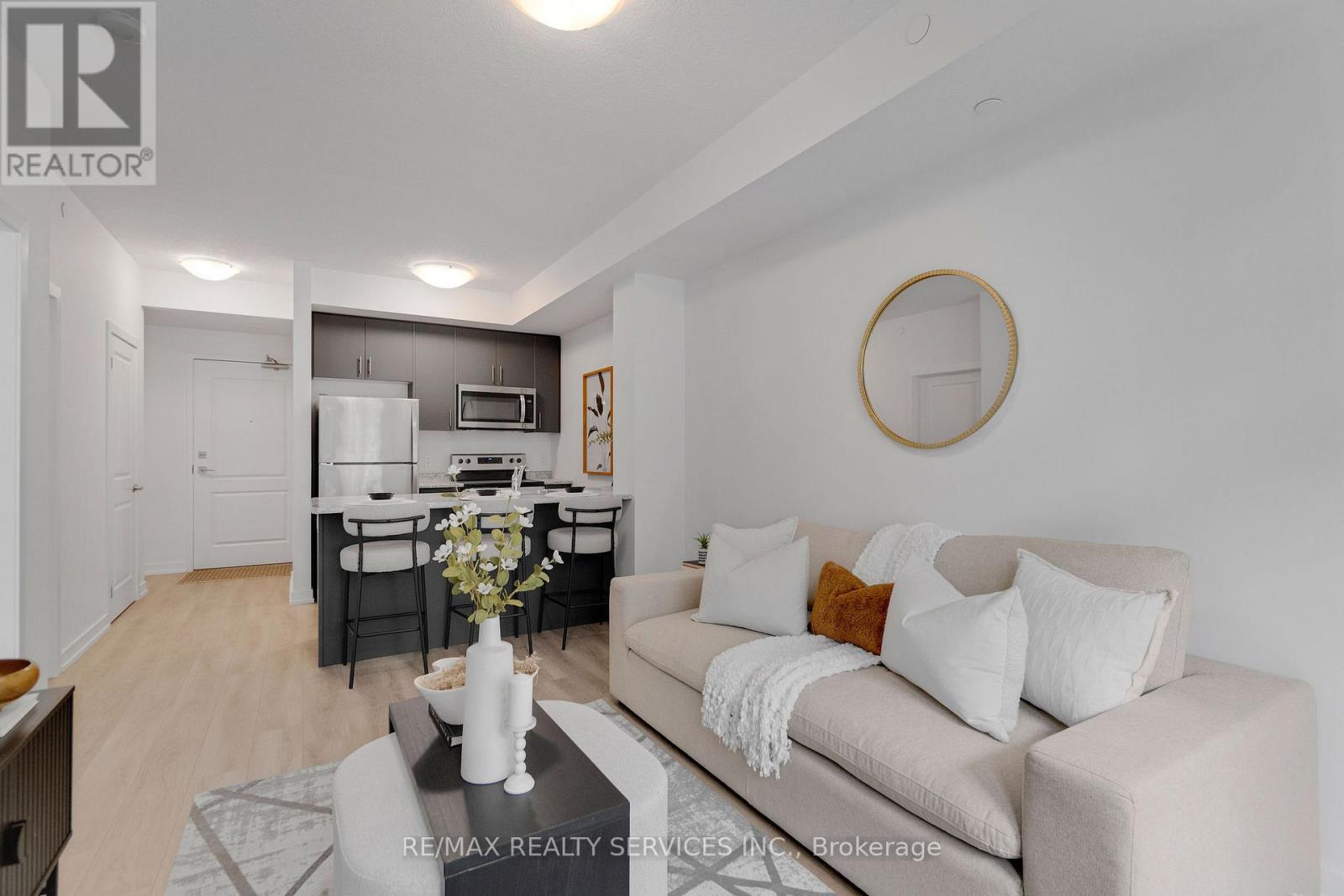 #136 5055 GREENLANE ROAD - 4