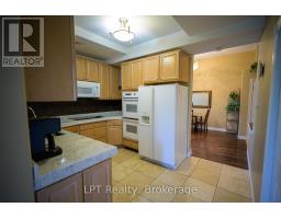 302 - 317 Queen Street, Chatham Kent, ON N7M2H7 Photo 10
