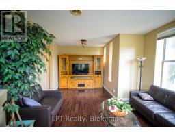 302 - 317 Queen Street, Chatham Kent, ON N7M2H7 Photo 15