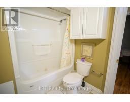 302 - 317 Queen Street, Chatham Kent, ON N7M2H7 Photo 24