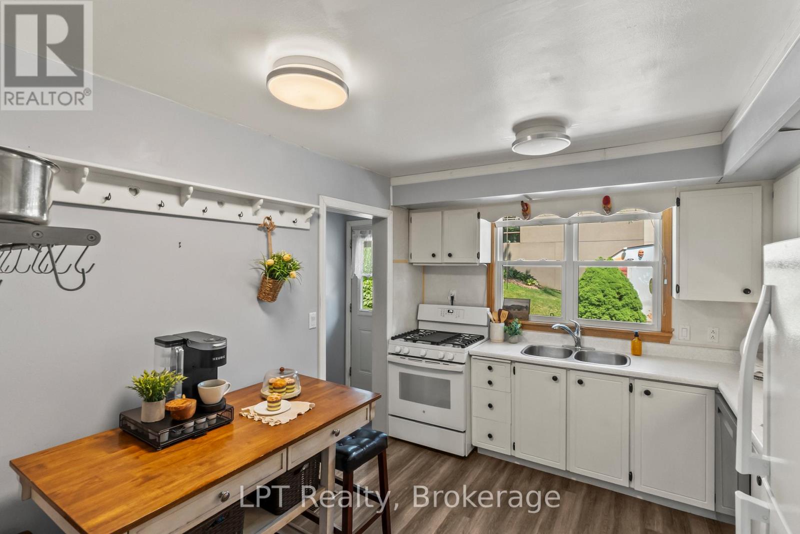 16 CUMBERLAND STREET - Image 11