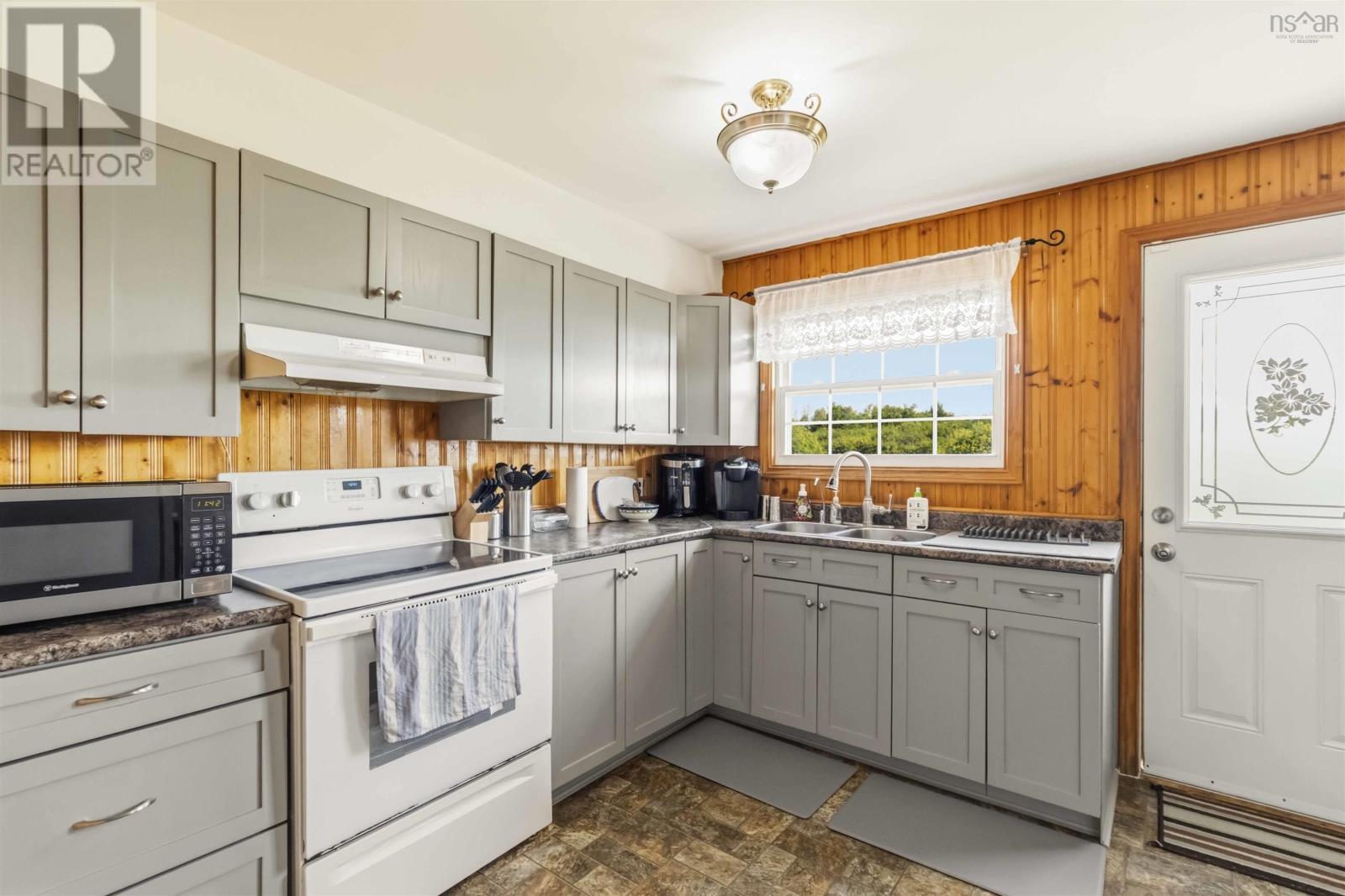 1100 Highway 277 - 11