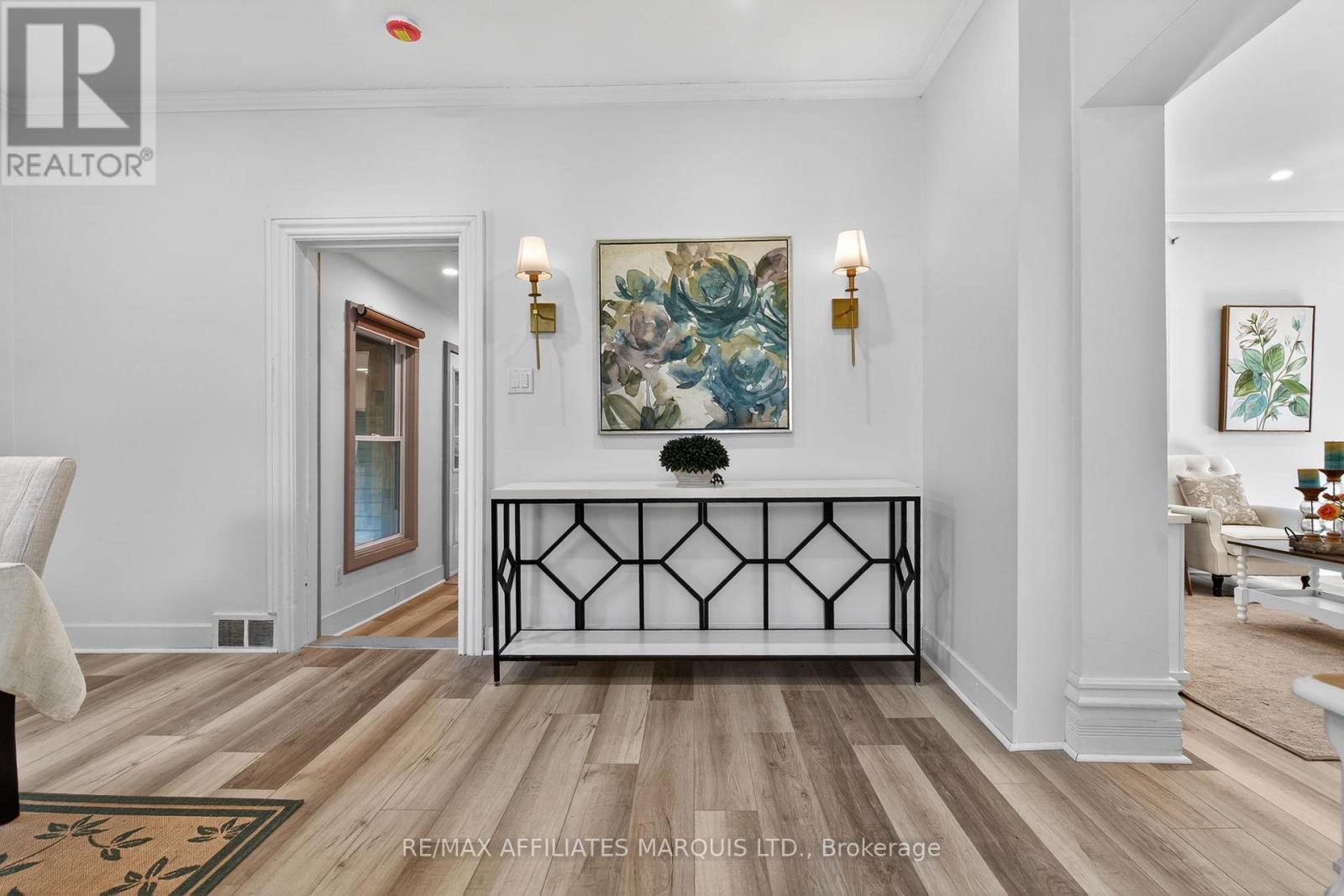 326 THIRD STREET E - 27