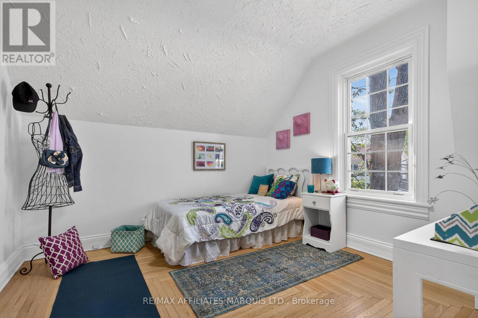 326 THIRD STREET E - 38