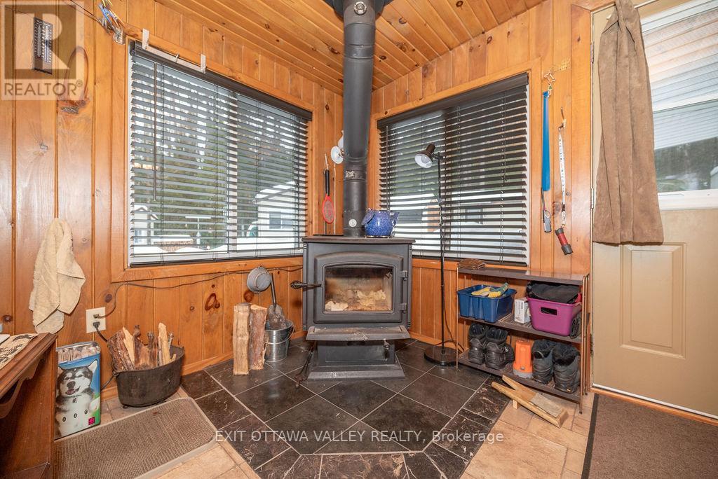 51 MYRLIN WAY - 9