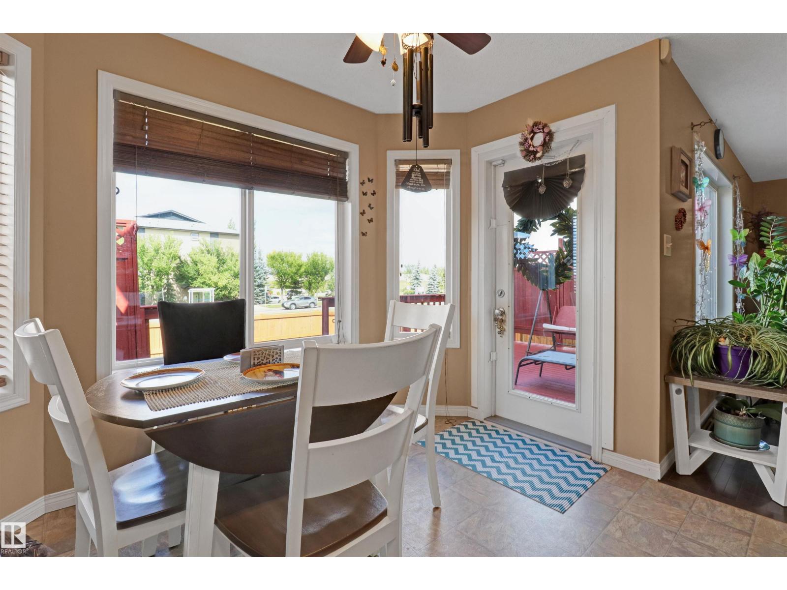 1216 37C AV NW NW - 4