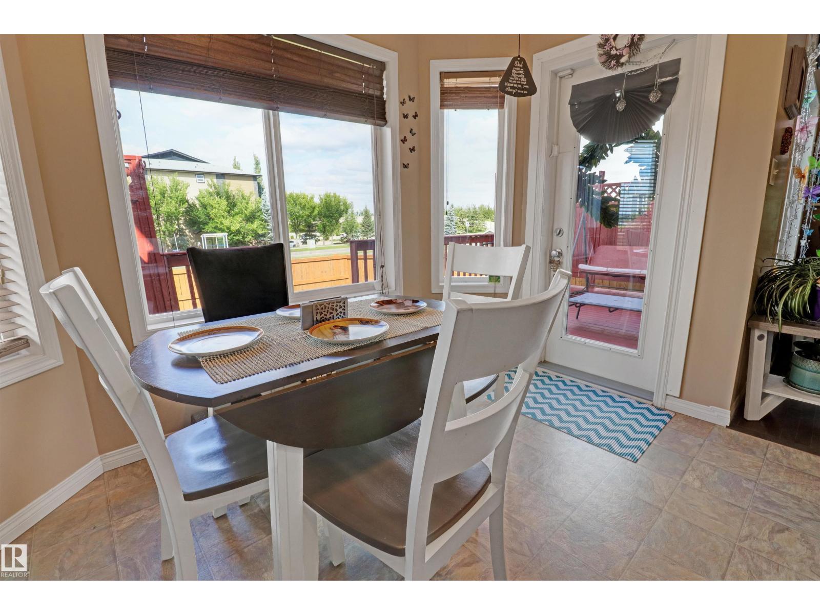 1216 37C AV NW NW - 6