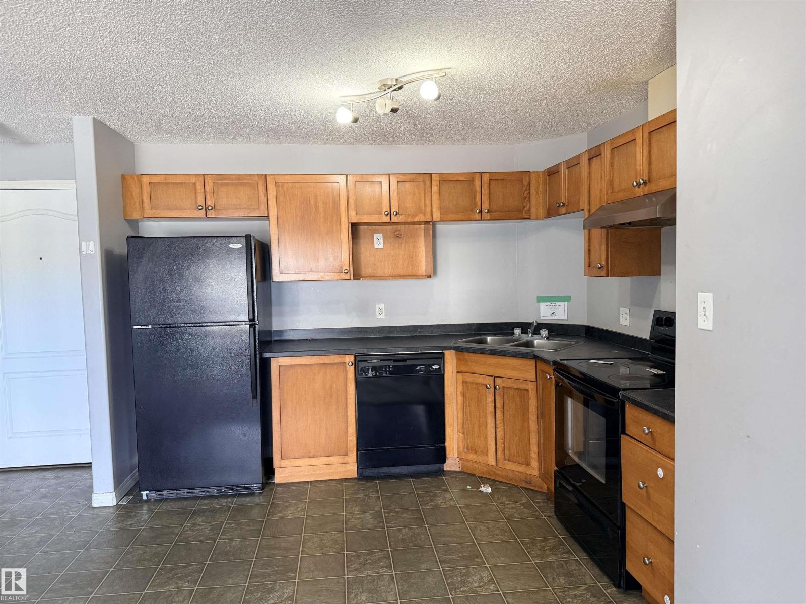 #2202 320 CLAREVIEW STATION DR NW - photo 4