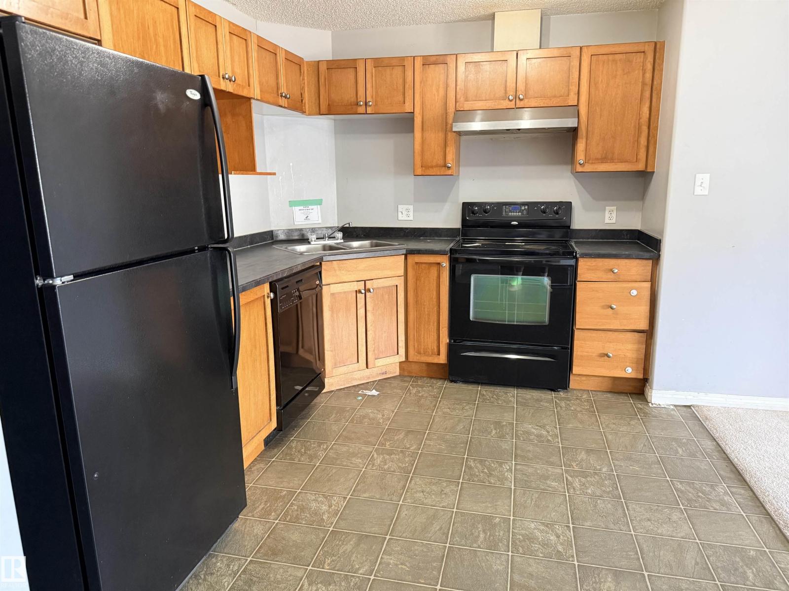 #2202 320 CLAREVIEW STATION DR NW - photo 5