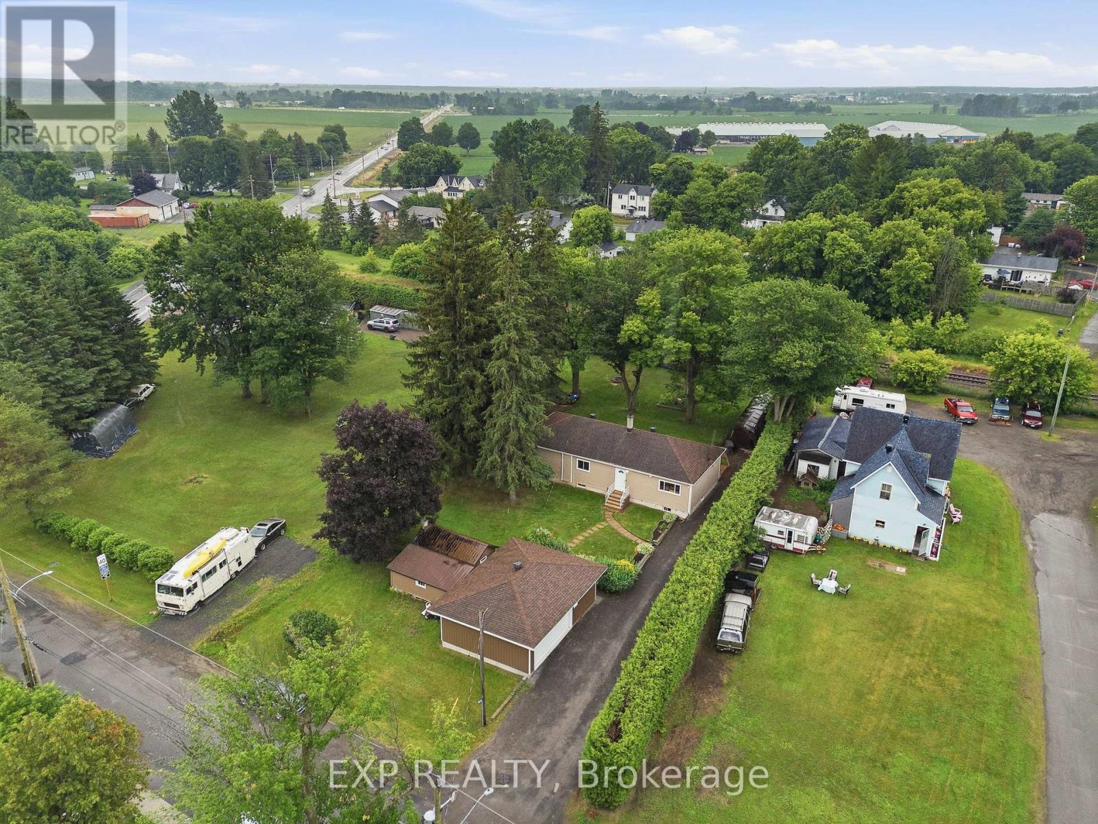 1876 DIVISION STREET - 30