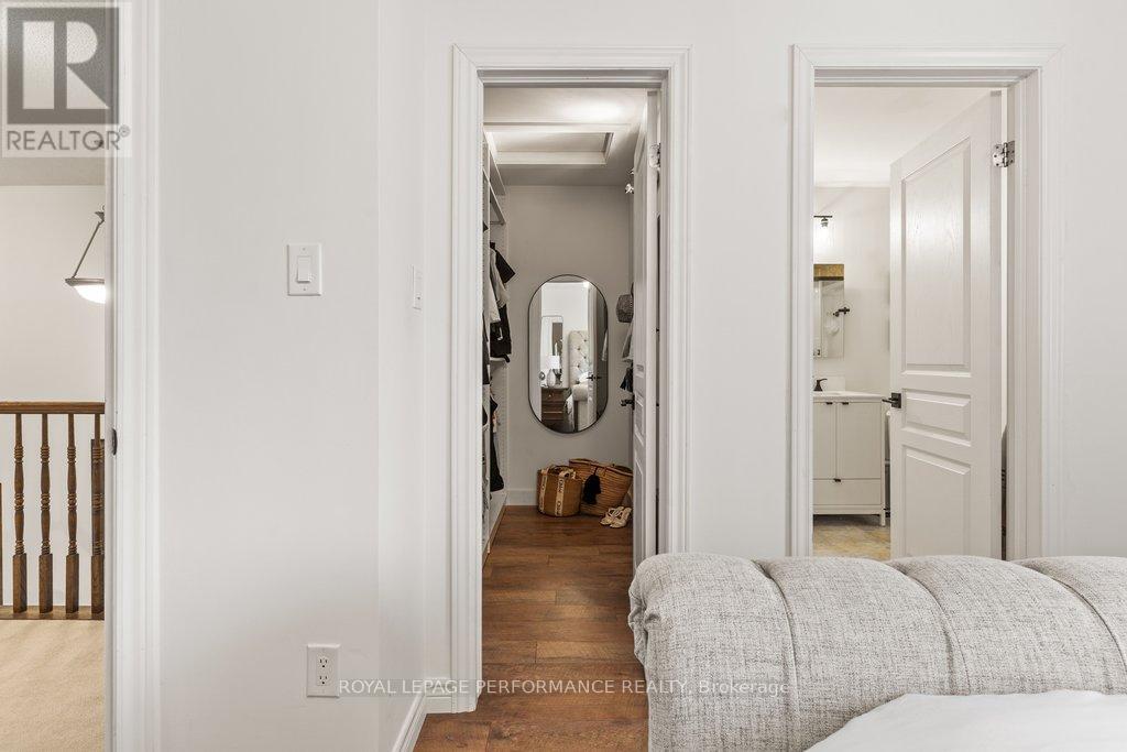 216 BADGELEY AVENUE - 30