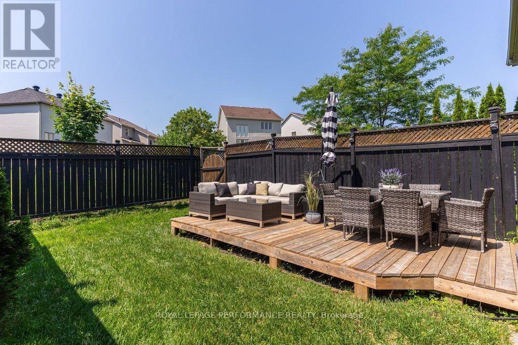 216 BADGELEY AVENUE - 41