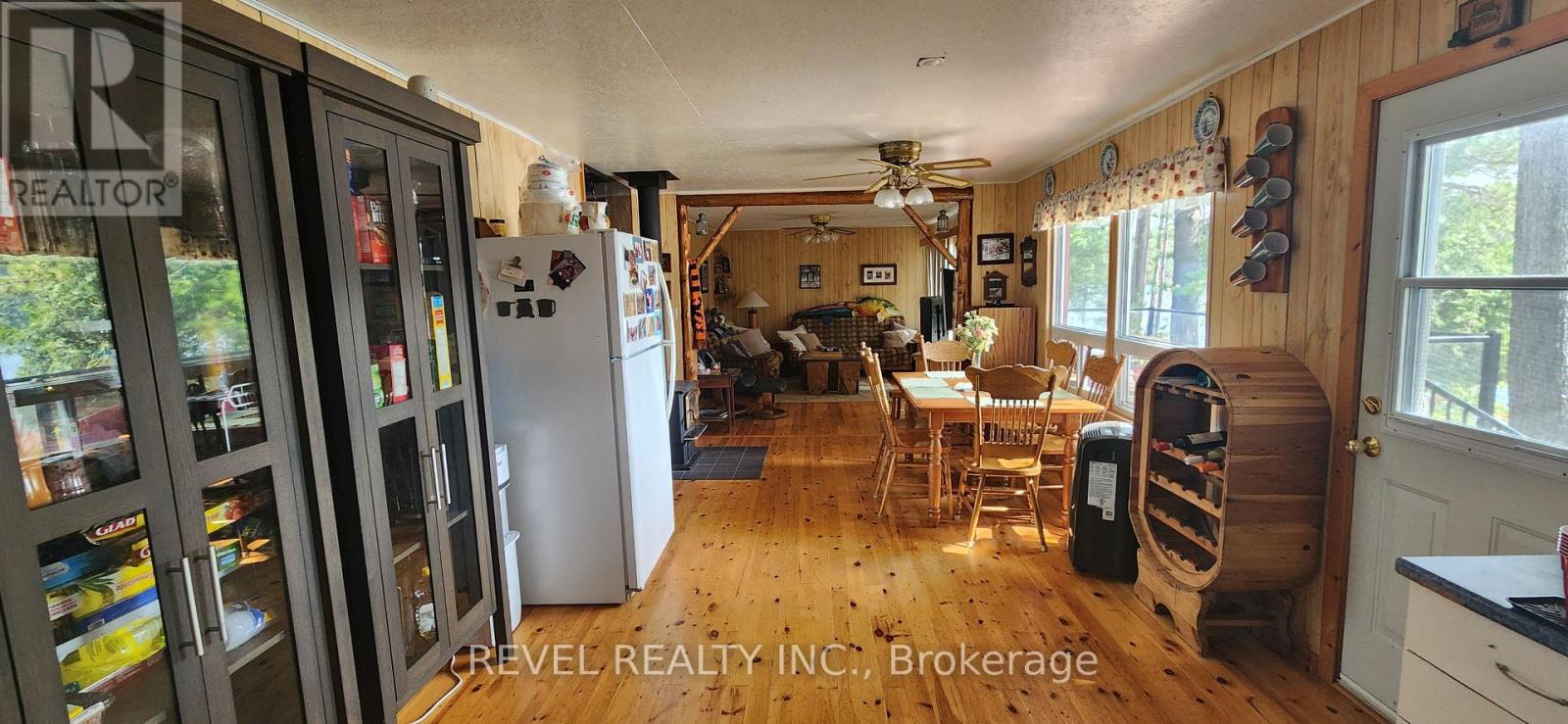 385 PORCUPINE WAY - Image 15