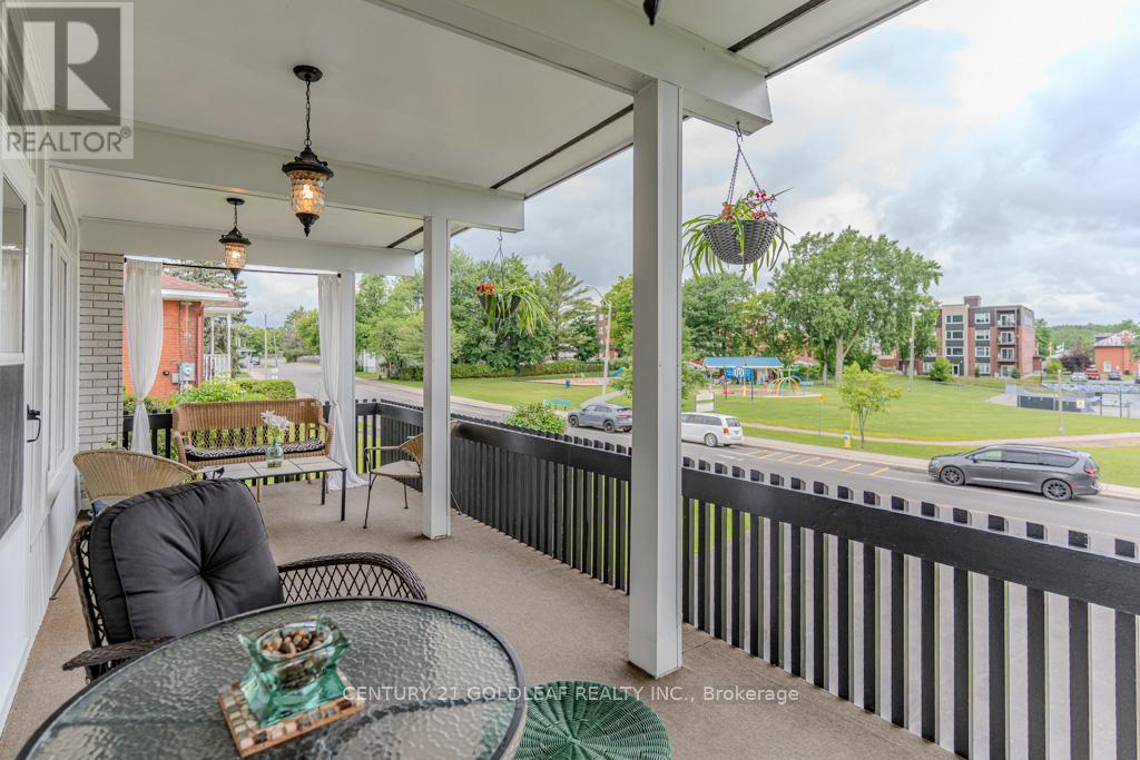 1549 DU PARC AVENUE - Image 14