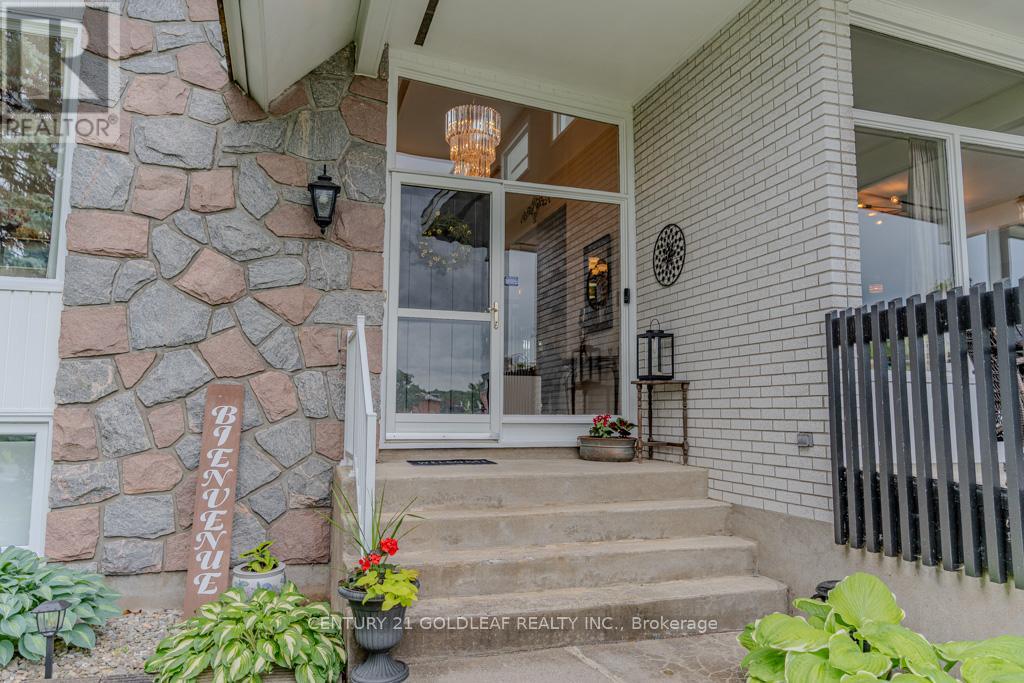 1549 DU PARC AVENUE - 3
