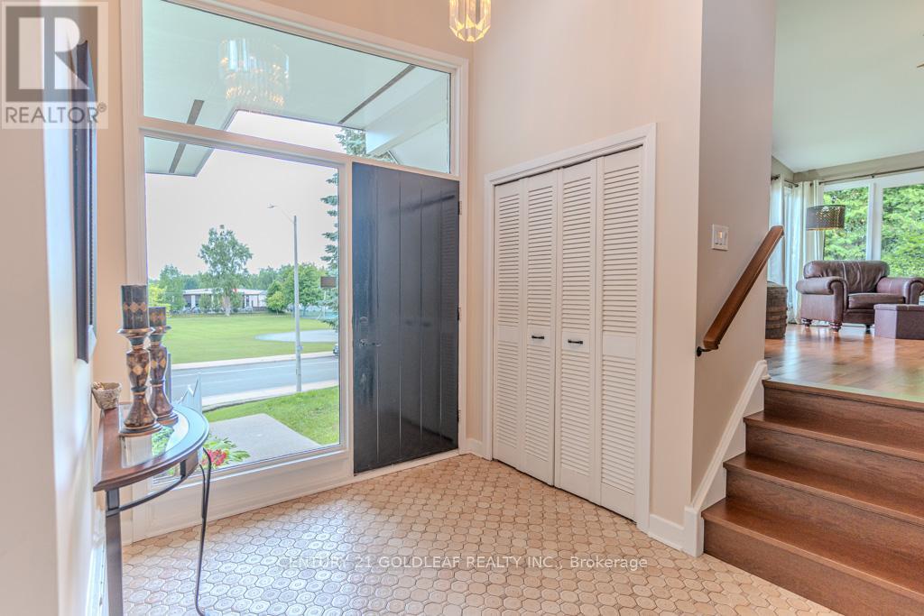 1549 DU PARC AVENUE - 4