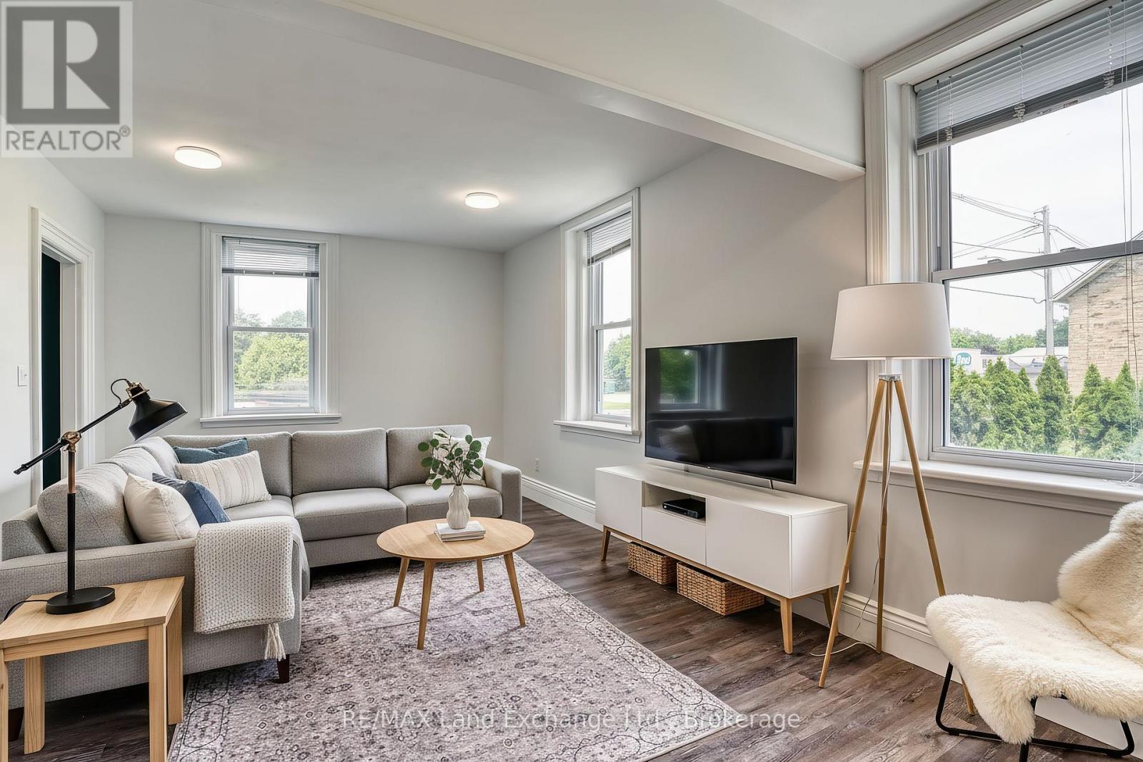 447 GODERICH STREET - Image 10