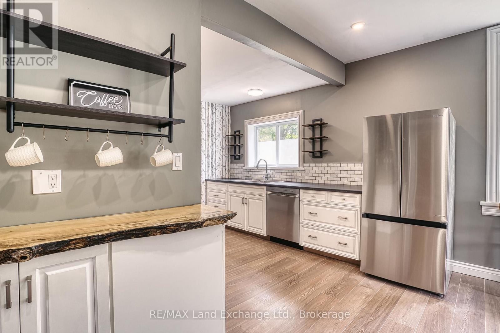 447 GODERICH STREET - Image 19