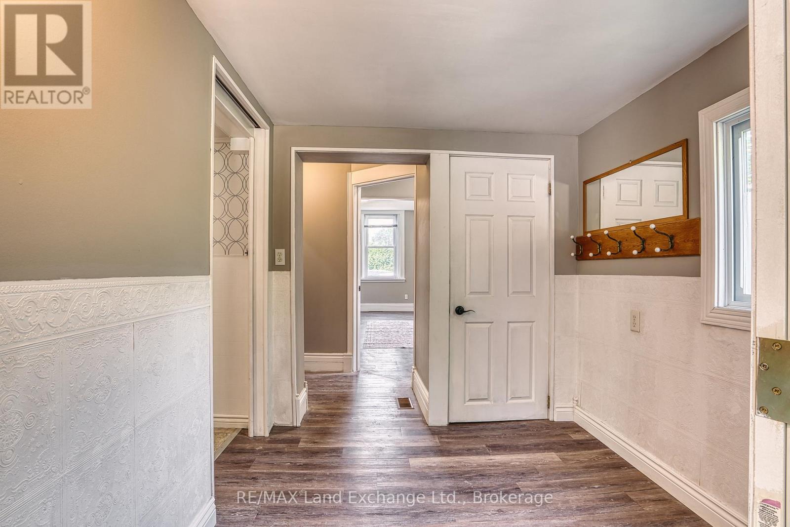 447 GODERICH STREET - Image 27