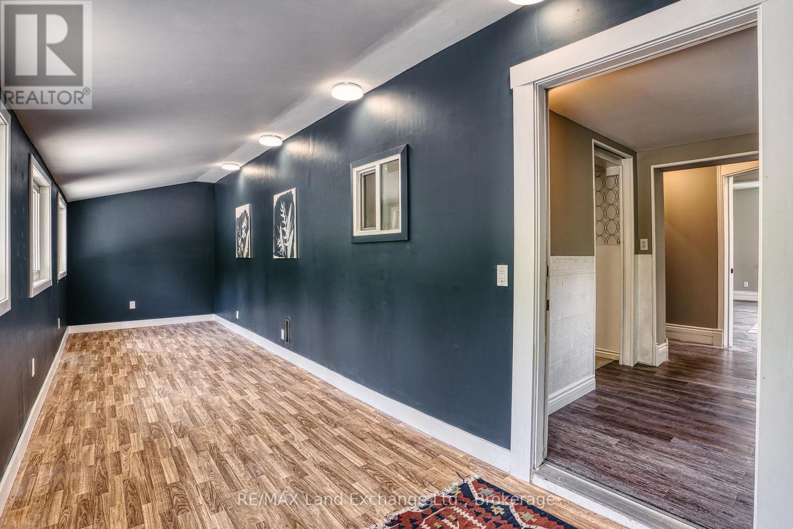 447 GODERICH STREET - Image 29