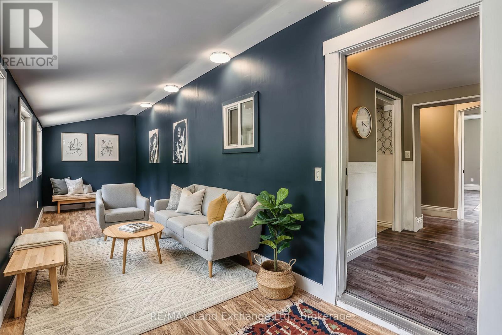 447 GODERICH STREET - Image 30