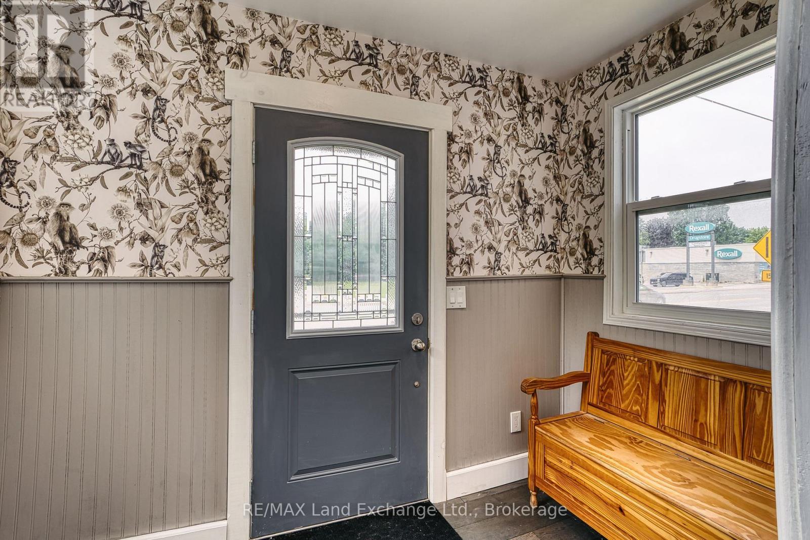 447 GODERICH STREET - Image 4