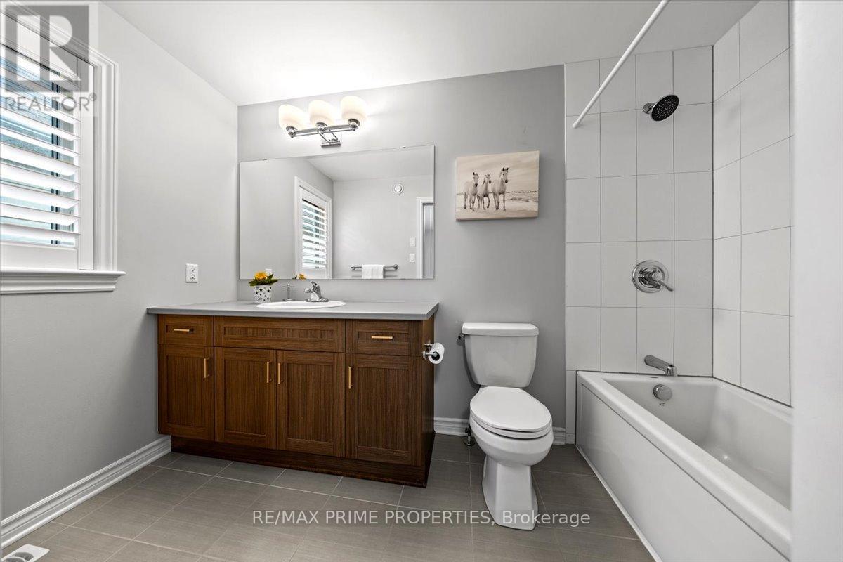 724 CARTOGRAPHE STREET - 35