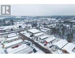 10 Armstrong Street, Bracebridge, ON P1L1C1 Photo 13