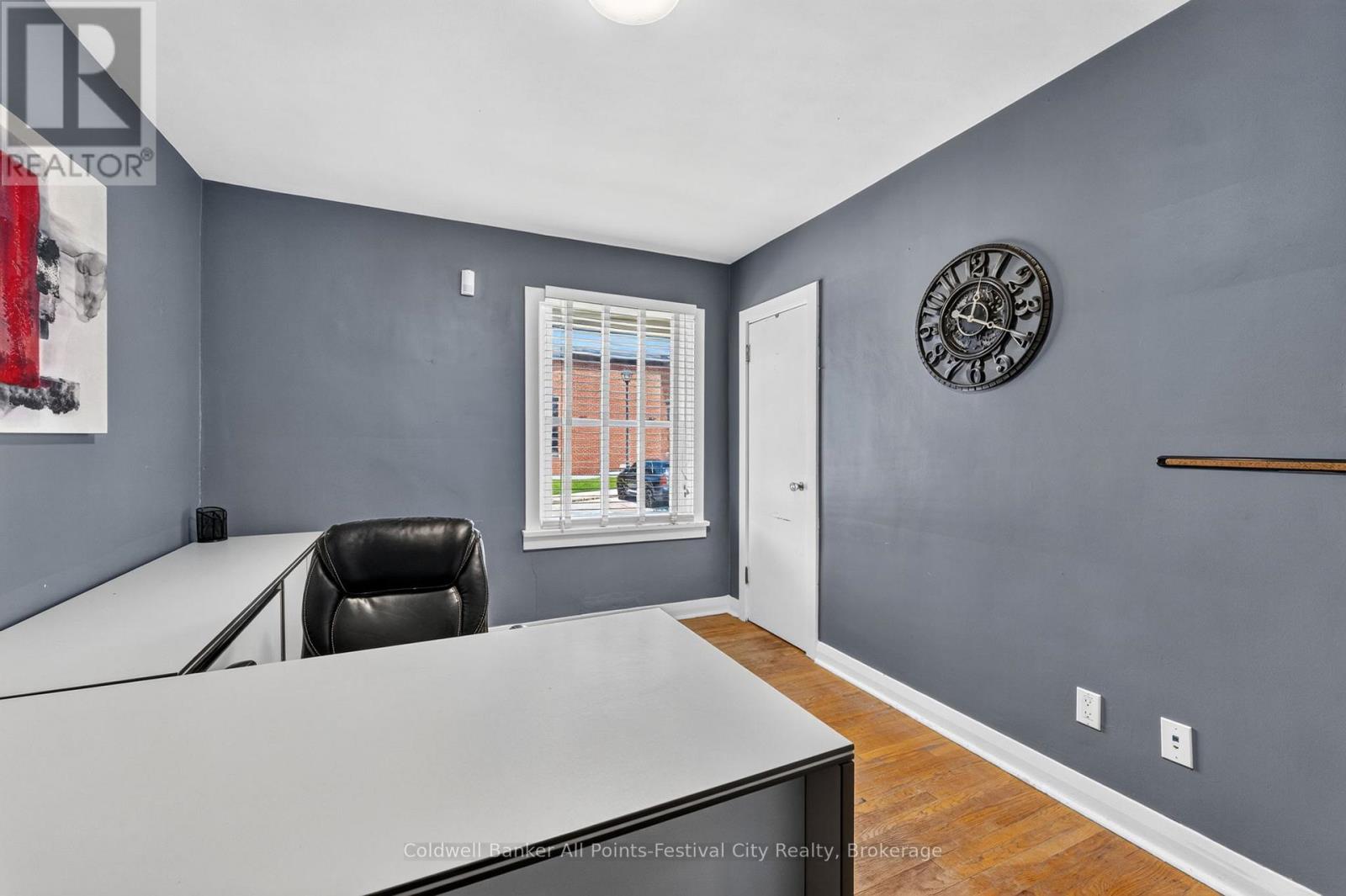 21 WATERLOO STREET S - 14