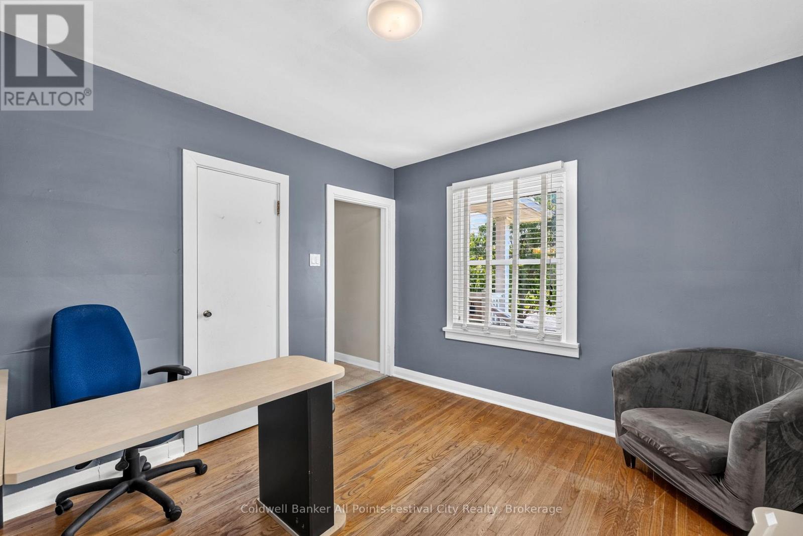 21 WATERLOO STREET S - 9