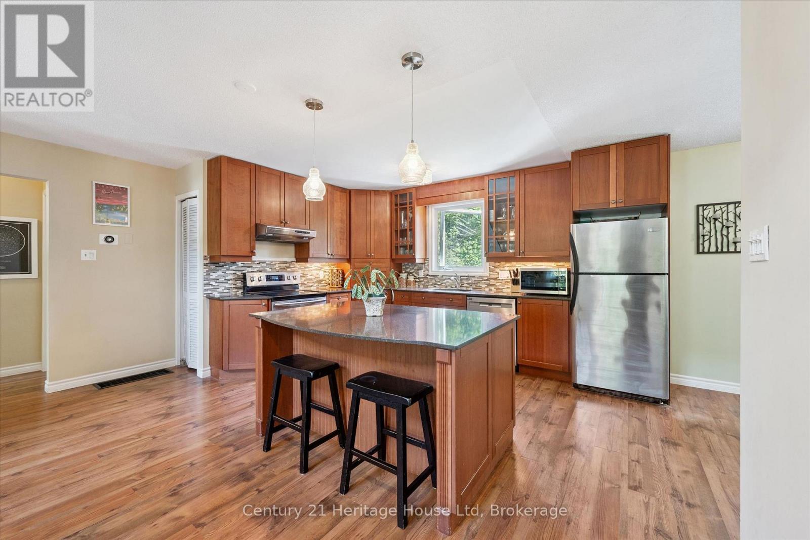 195 JACKSON STREET - 14