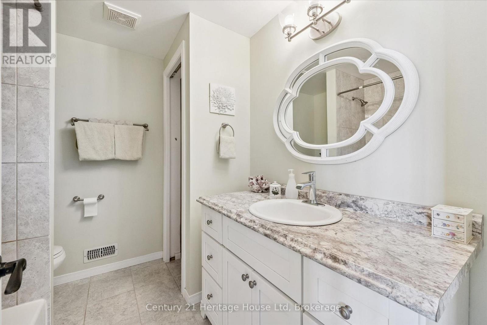 195 JACKSON STREET - 28