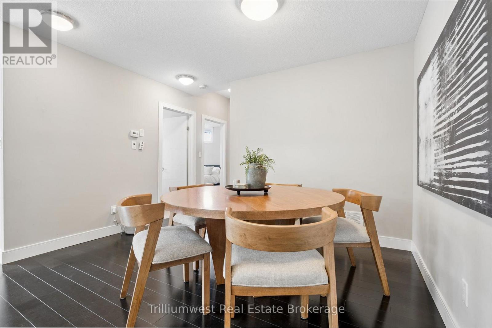 #9 32 ARKELL ROAD - 10