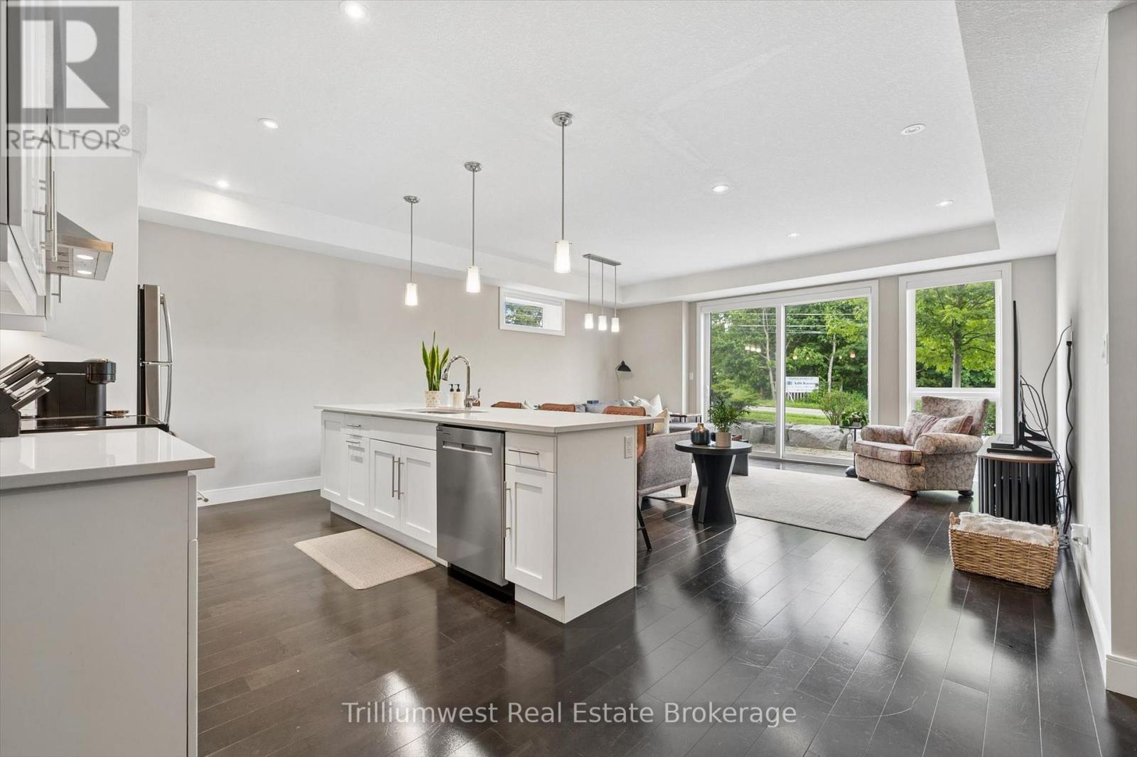 #9 32 ARKELL ROAD - 12