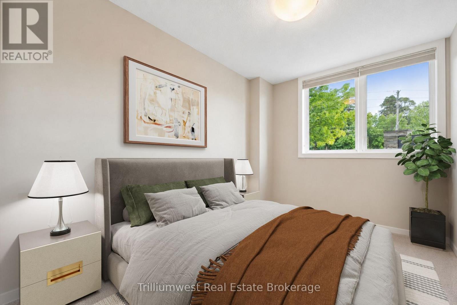 #9 32 ARKELL ROAD - 18