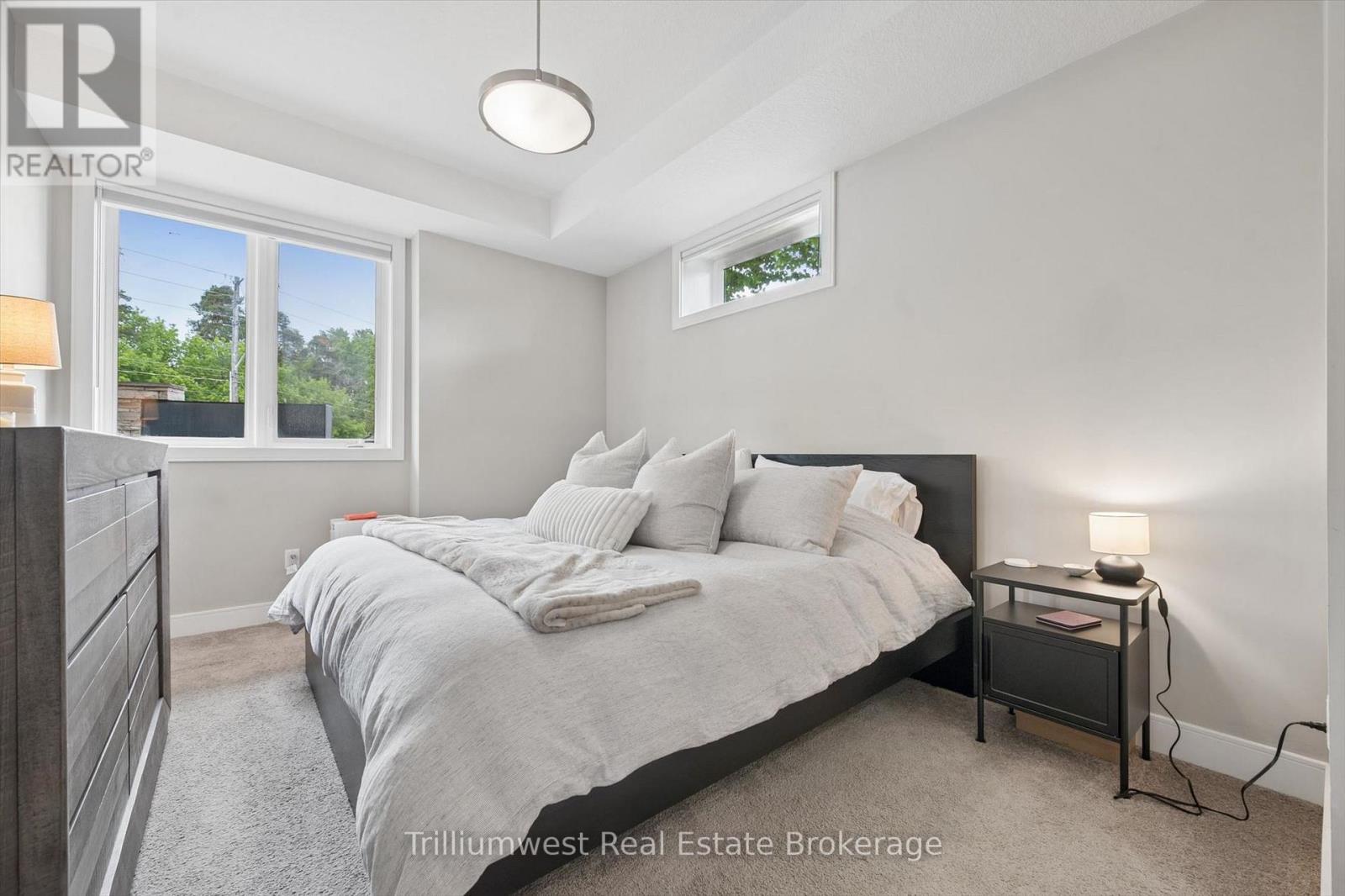 #9 32 ARKELL ROAD - 21