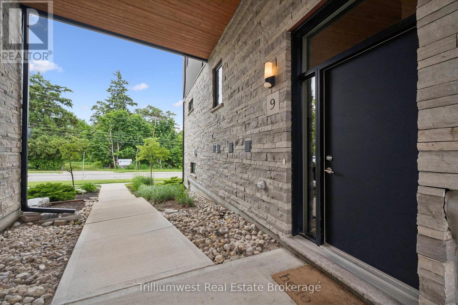 #9 32 ARKELL ROAD - 3