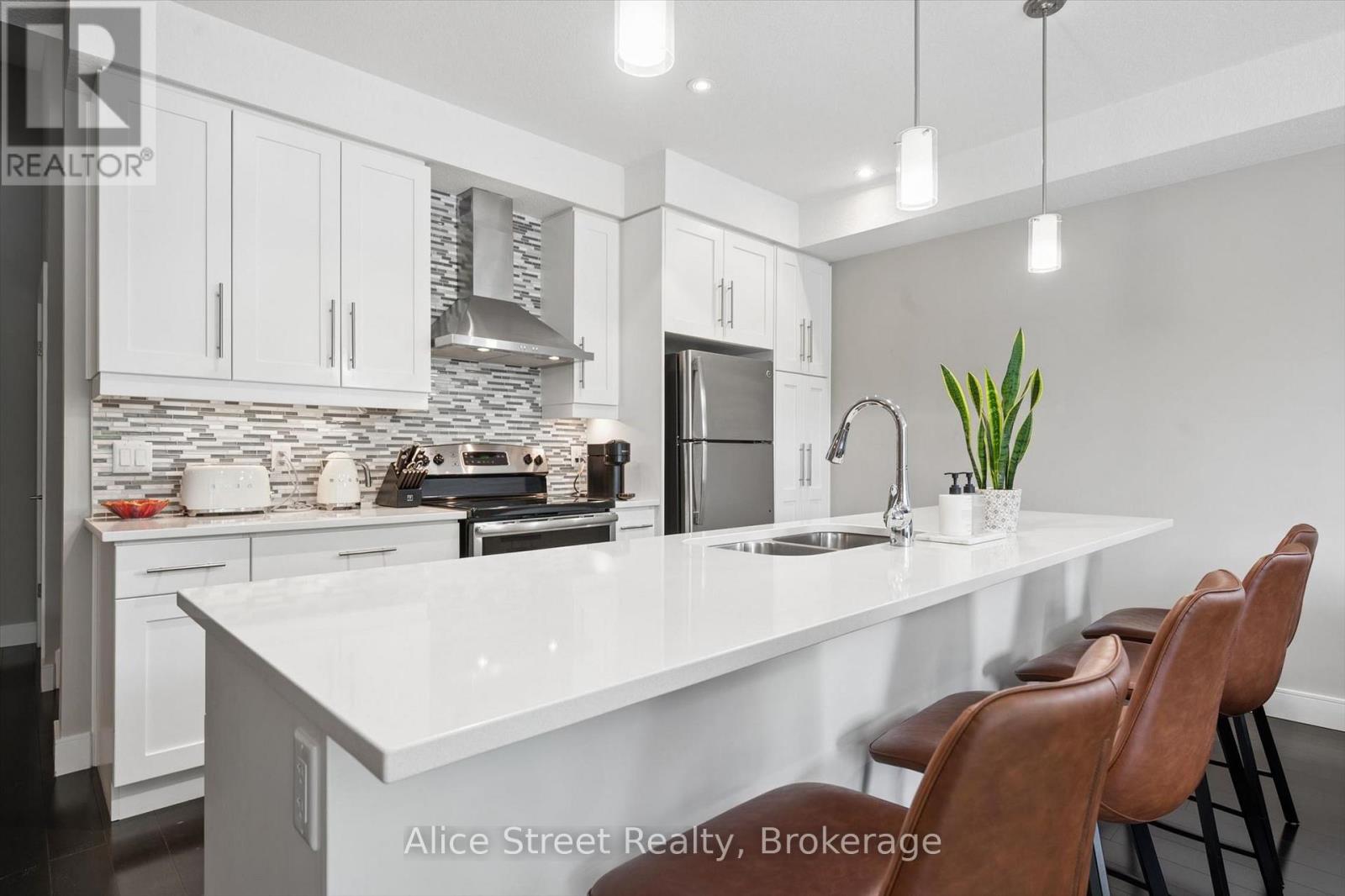 #9 32 ARKELL ROAD - 7