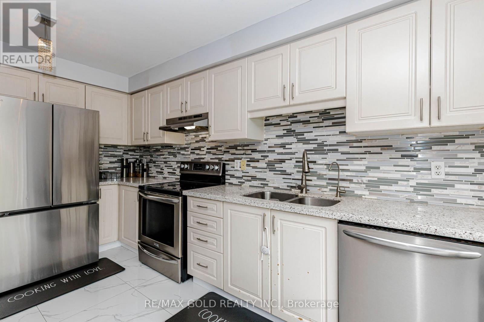 118 ALBRIGHT ROAD - 14