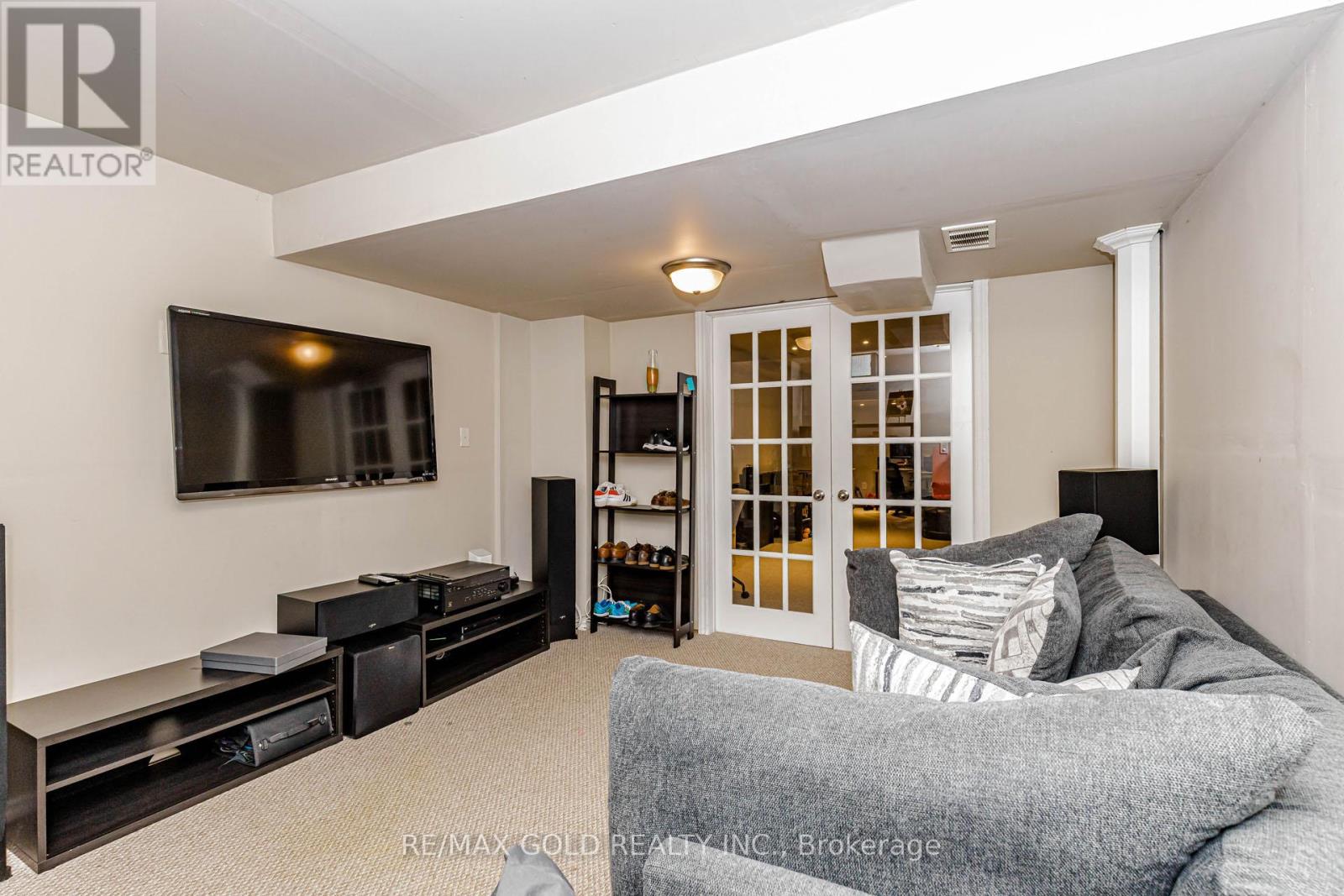 118 ALBRIGHT ROAD - 34