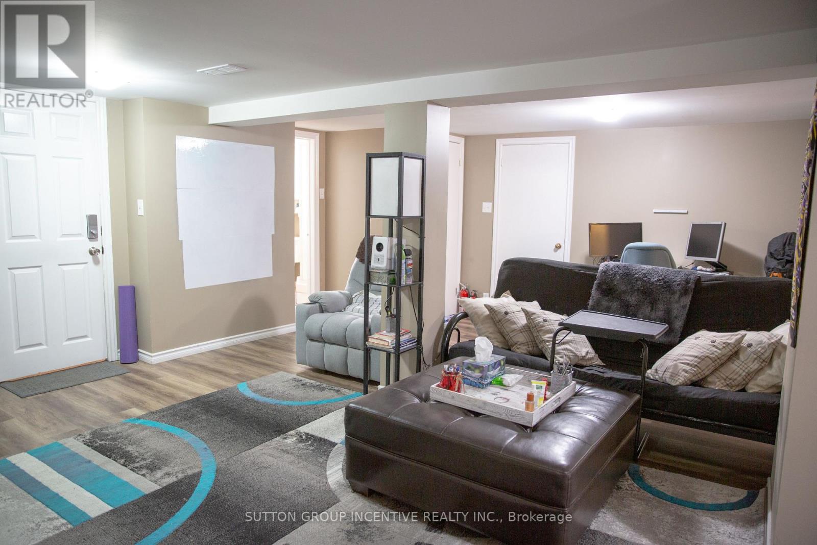 45 BAILEY CRESCENT - 19